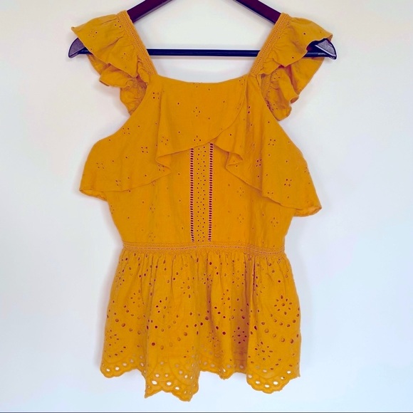 Moon River Anthropology Yellow Eyelet Tank Size S - Picture 3 of 10